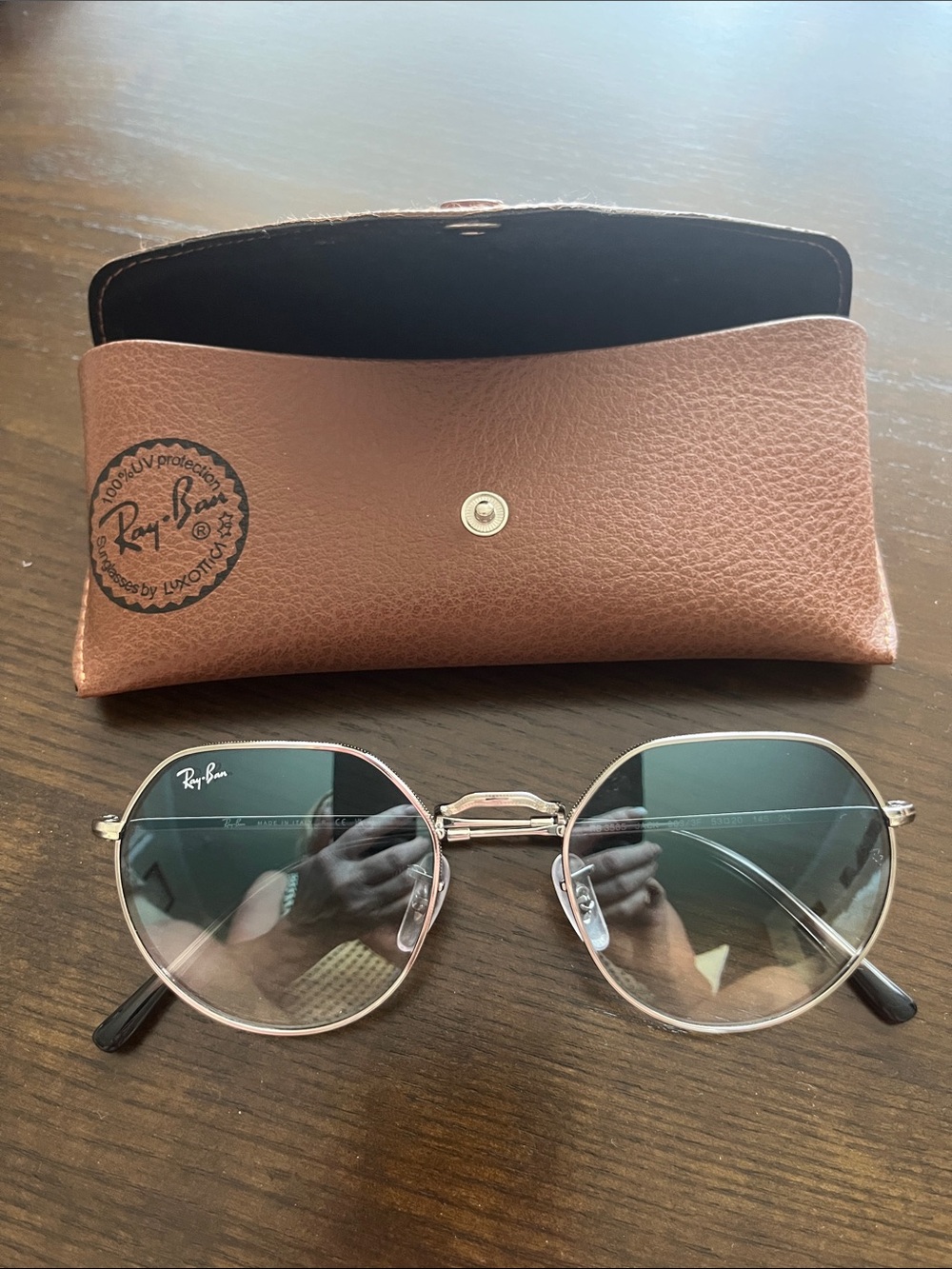 Ray-Ban Round Metal Sunglasses in Silver with Green Lenses and Brown Case